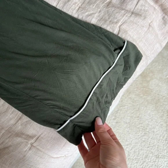 Cozy Earth Pajama Set in Green Size XL - Picture 11 of 16